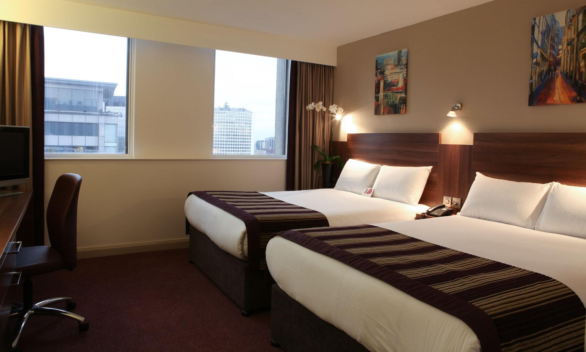 Leonardo Royal Hotel Бирмингам Екстериор снимка A room at the hotel