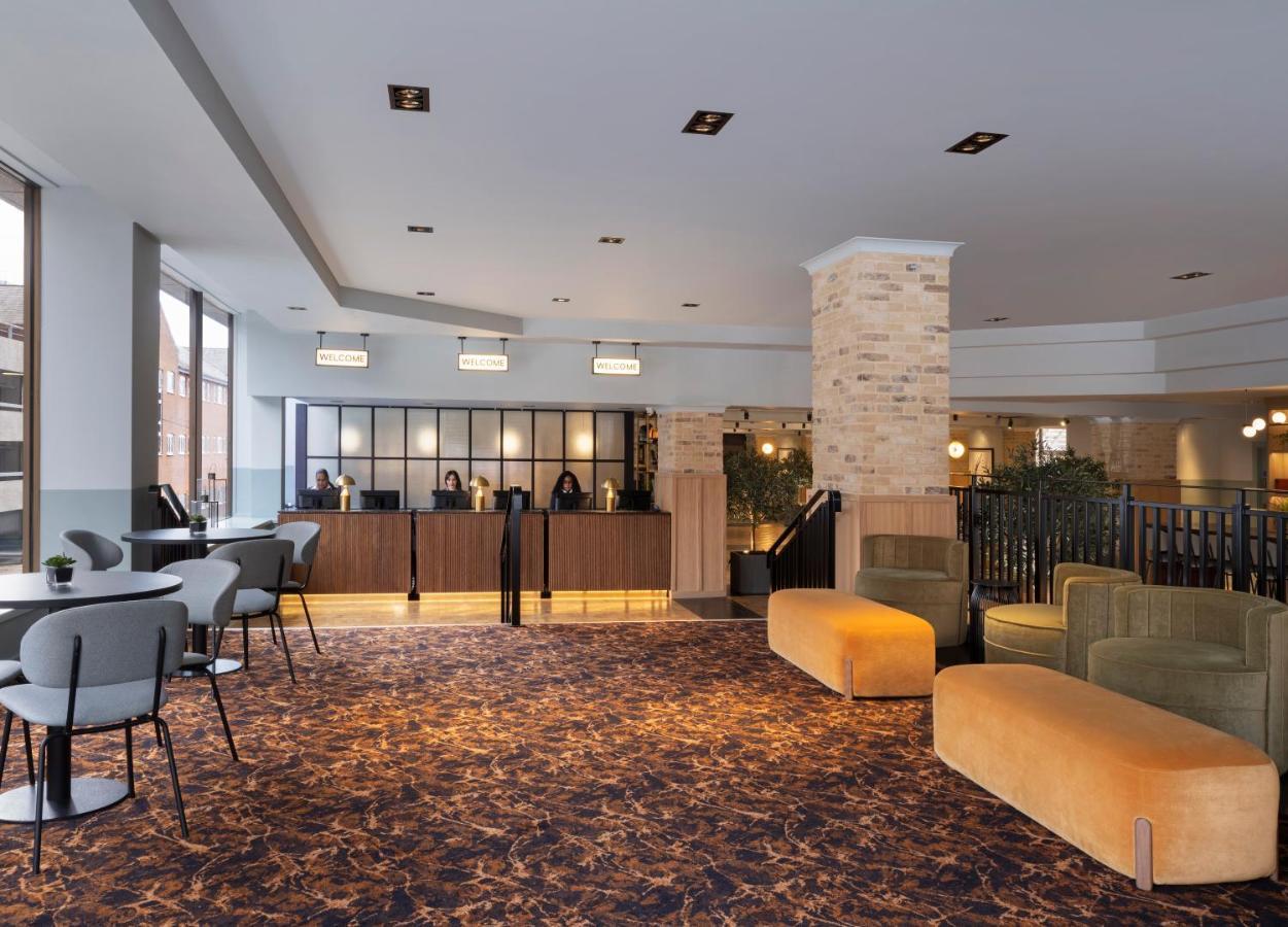 Leonardo Royal Hotel Бирмингам Екстериор снимка Reception